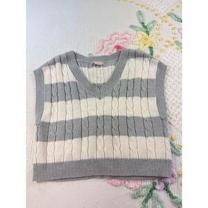 SO Cable Knit Sweater Vest Top - Striped S Gray Cream Cropped‎ Preppy Academia